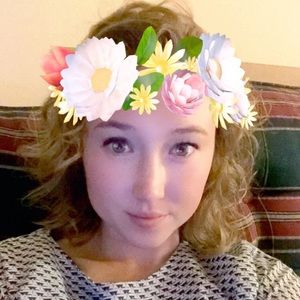 Meet your Posher, Laura